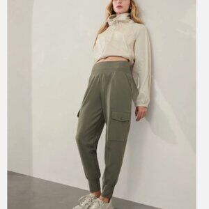 Athleta Venice High-Waist Cargo Jogger - S